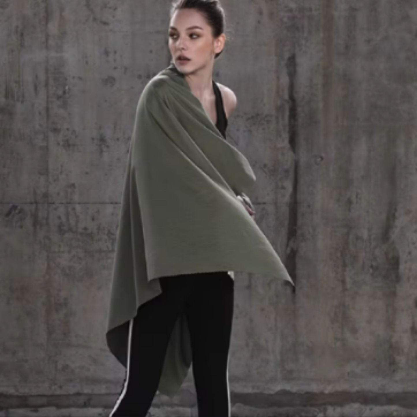 Serviette en Microfibre – Séchage Rapide & Ultra Compacte